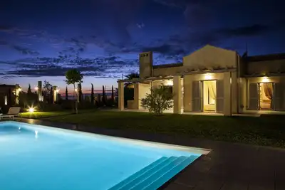Image de Villa Poly - Luxury Villa With Private Pool