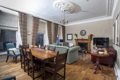 Image de Luxury townhouse on Howard Place