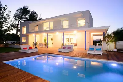 Image de My Rental Homes - Villa Amelia  with private pool and well-tended garden