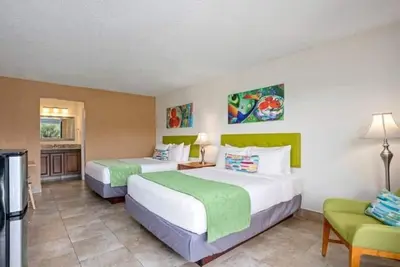 Image de Kissimmee Contemporary Room with 2 Dbl Beds & Pool