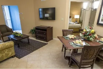 Image de Luxury 2 bedroom with full kitchen and amenities