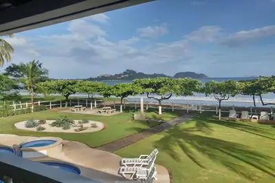 Image de Beachfront Condo with Pool and Ocean View Playa Potrero, Costa Rica