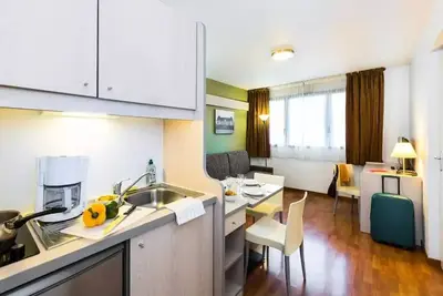 Image de Studio 4 Personnes