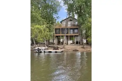 Image de Gorgeous River Getaway