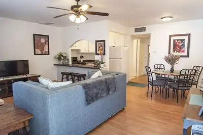 Charming Suite in North Central Phoenix
