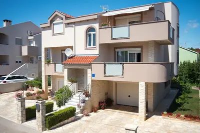 Image de Appartement d'une chambre avec la terrasse Zadar (A-18809-a)