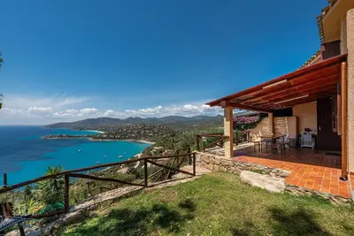 Image de Maison de vacances Villa Gianna avec vue sur la mer, terrasses et jardin