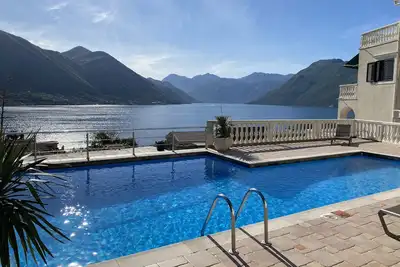 Image de Penthouse with spectacular view - pool and free parking