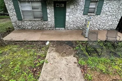 Image de Convenient to State Line Boat Ramp - Flintstone Cabin