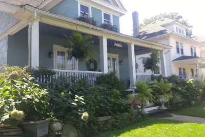 Image de Quiet, Historic, Beach Town Getaway\nOwner Occupied Single Guest Offering