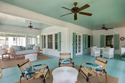 Image de Heated Pool Access, Large Tybee Home Walk to Beach