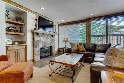 Image de Vb | 3 Br Condo in Lionshead - Pool, Hot Tub
