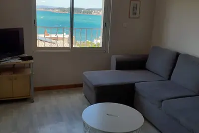 Image de Appart. 2p Magnifique vue mer Six Fours Corniche Solviou