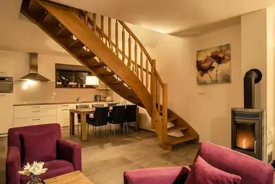 Image de Joli appartement dans une maison de vacances avec Wifi, Tv, terrasse, animaux admis et parking
