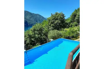 Image de Joli appartement dans une maison de vacances avec Wifi, piscine, Tv, patio, animaux admis et parking