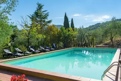 Image de Belle maison de vacances privée avec piscine privée, Wifi, Tv, balcon, vue panoramique, parking
