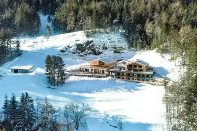 Image de Appartement \"Archehof Hochzirm - Anton\" avec vue sur la montagne, sauna et terrasse
