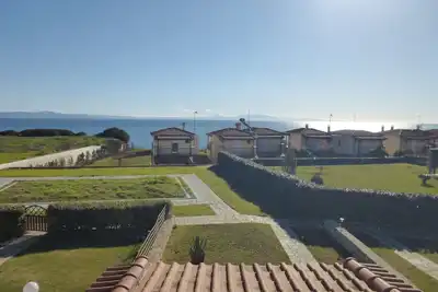Image de Beautiful holiday home by the sea with sea views
