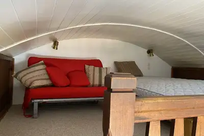 Image de studio mezzanine en bordure de mer dans le sud de la France