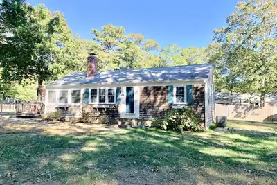 Image de Quiet neighborhood, great for kids, 4 miles from Corporation beach!