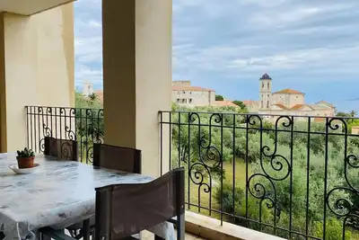 Image de L'Ile Rousse - Appartement vue mer -F2- 212 oliviers