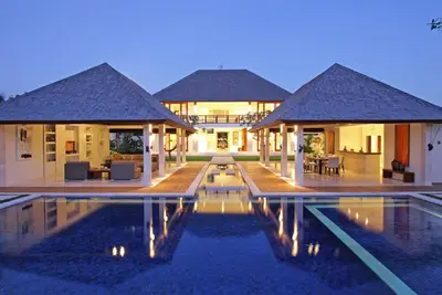 Image de Escape to Your Dream Villa in Canggu’s Exclusive Oasis 1000