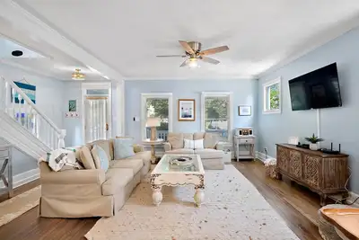 Image de Peach Perfect - Chesapeake Properties