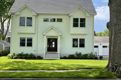 Image de Summer Getaway in Fairfield (Beach Passes Included! )