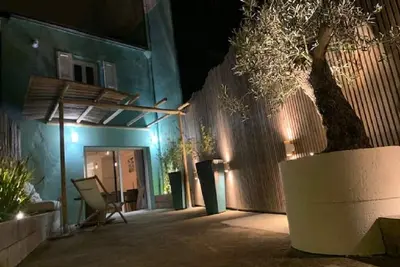 Image de Du Mann petite maison avec jardin sur le Port de Vannes avec Parking privé