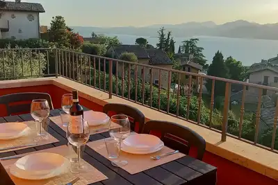 Image de Casa Giuditta, Nuovo e Indipendente Appartamento con Meravigliosa Vista Lago