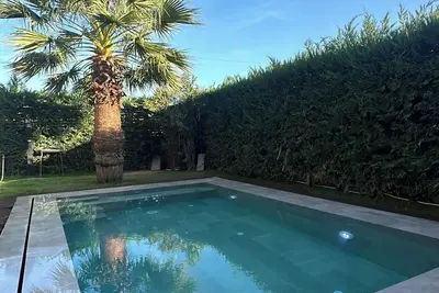 Image de White Beach Villa 2 - Luxury