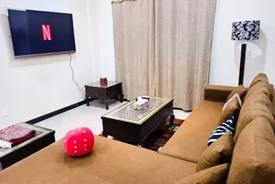 Image de Family Apt 2bhk Parking Netflix WiFi UhdTv Kitchen