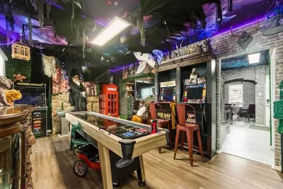 Image de ★McGonagall’s Mansion ★ Private Home w/ Arcade★