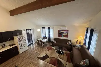 Image de >>>Beautifull 3 Bedroom 2 Bathroom modern style house in the heart of Pocono<<<