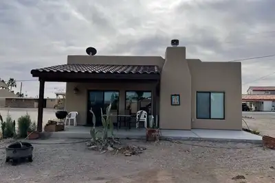 Image de Martinez Lake - Desert House l Southwestern Home with Private Dock