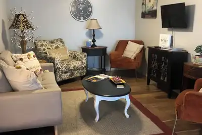 Image de Zz Zany Zoo Ii -  Townhome, with Carport & Garage