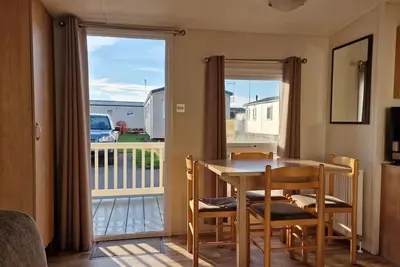 Image de Classique-Caravan-Salle de bain privée séparée-Balcon
