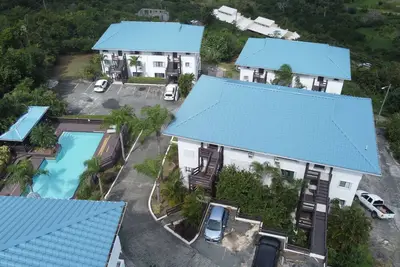 Image de Private Condo in Paradise- Top Level Unit