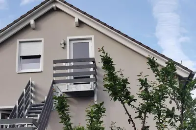 Image de Moderne Ferienwohnung in Ruhiger Elbnaher Lage mit Guter Verkehrsanbindung