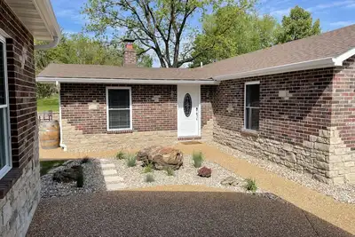 Image de A Charming Home newly remodeled and furnished