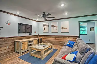 Image de Charming Quitman Cabin < 2 Miles to Lake Fork