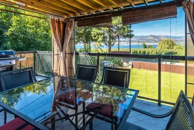 Image de 4 Bedroom Private vacation home in Naramata