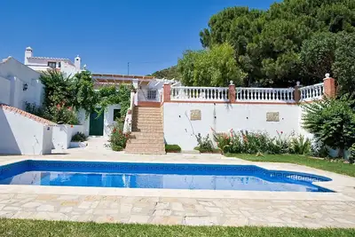 Image de Preciosa Villa con Vistas al mar y Piscina en Frigiliana Ax-15f