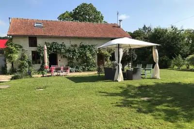 Image de Maison De Campagne Avec Piscine Proche Fontevraud Et Center Parc