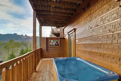 Gatlinburg - Elizabeth's View Ii - 3 Bedrooms - Sleeps 12
