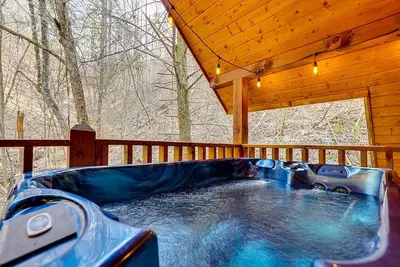 Image de Sevierville - Tucked Inn - 2 Bedrooms - Sleeps 8