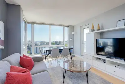 Image de Astoria Cityscapes-Stunning Ocean and Mountain Views by Victoria Prime!