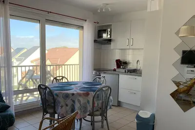 Image de Studio cosy à 70m de la plage avec balcon exposé nord - Proche commerces et restaurants