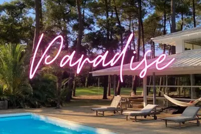 Image de Maison californienne piscine chauffée