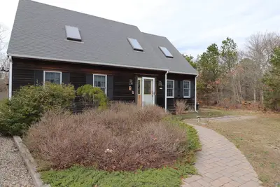 Image de 2 bedroom 2 bath one mile from beaches